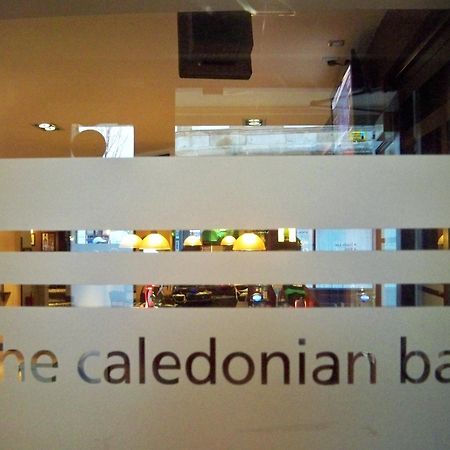 The Caledonian Hotel Leven  Ngoại thất bức ảnh